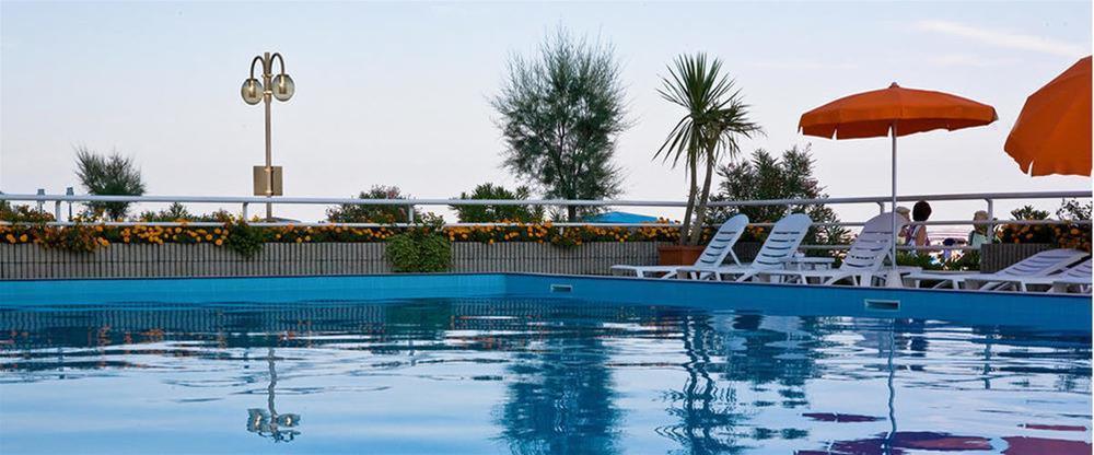 Hotel Astor Lido di Jesolo Exterior foto