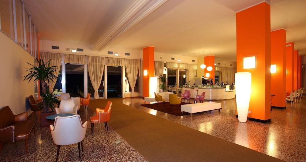 Hotel Astor Lido di Jesolo Exterior foto