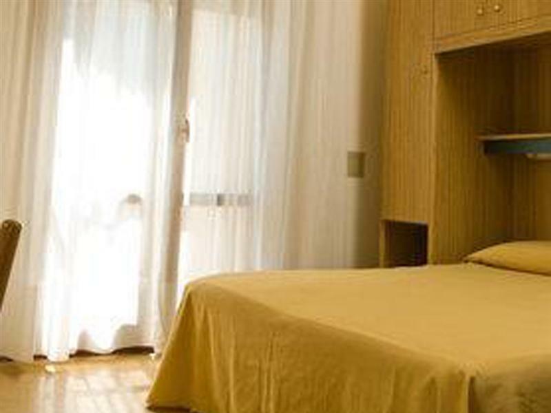 Hotel Astor Lido di Jesolo Exterior foto
