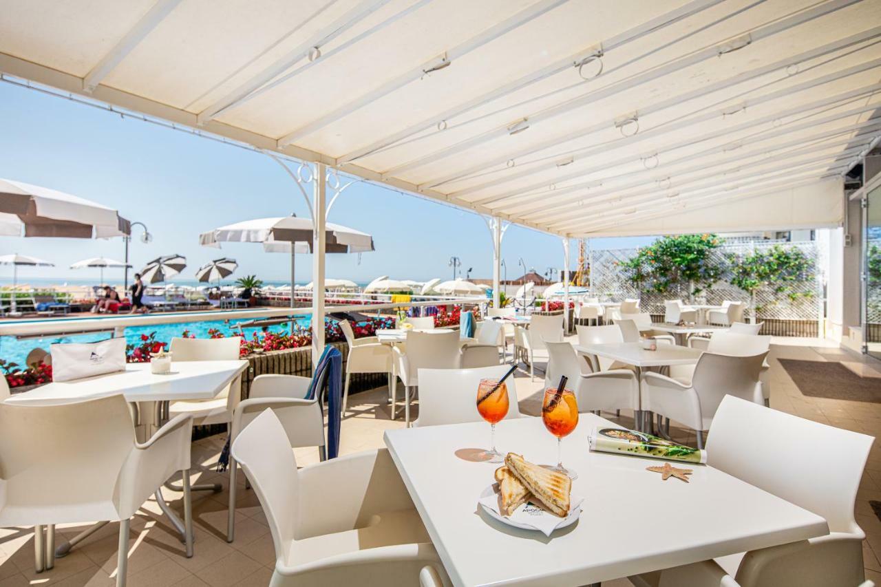 Hotel Astor Lido di Jesolo Exterior foto